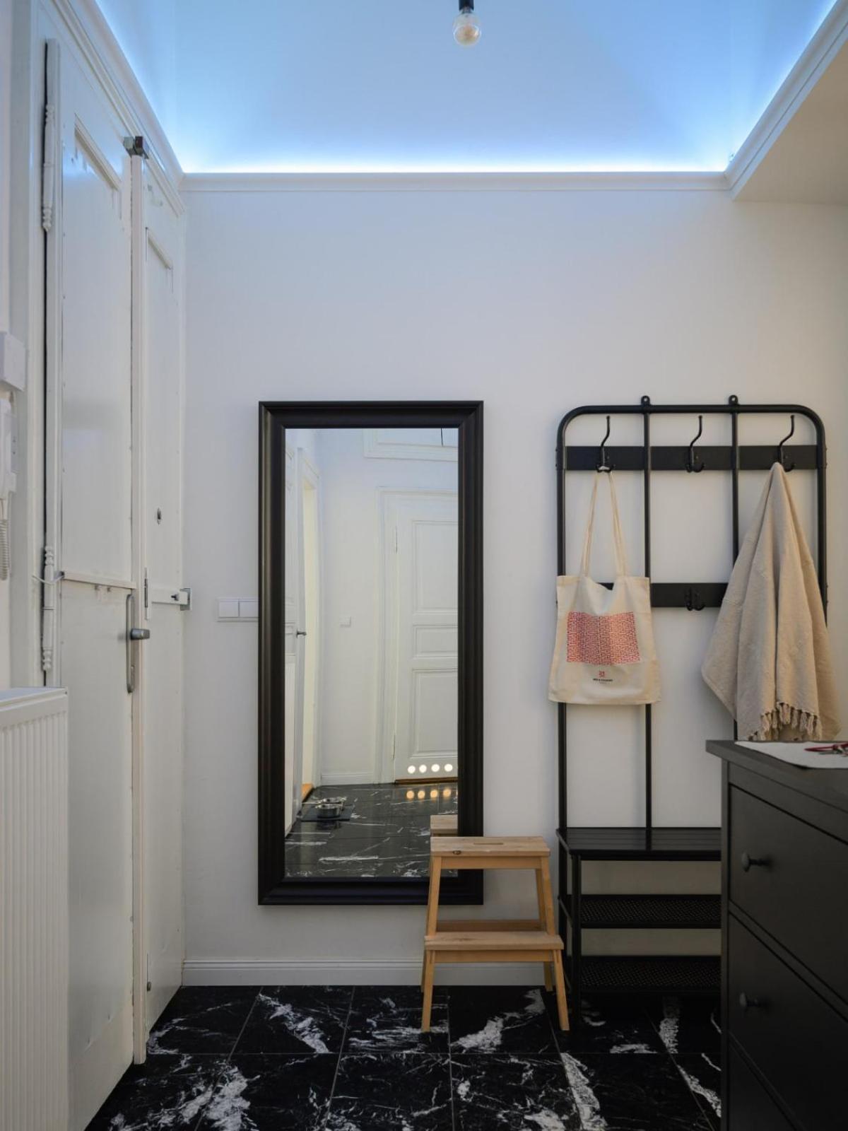 Comfortable And Cosy Apt A Few Steps From Dancing House And Naplavka Dance Praha Exteriér fotografie