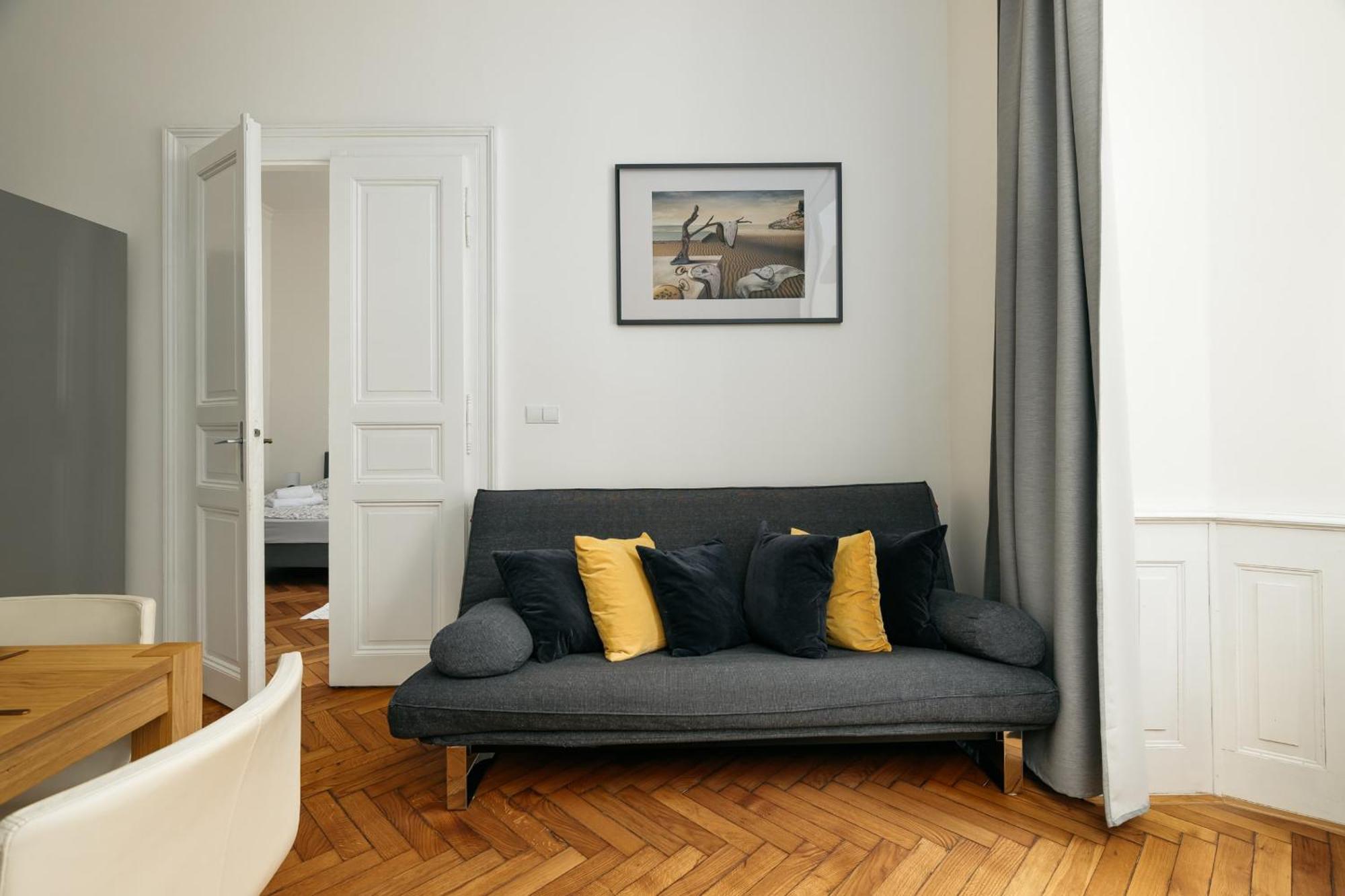 Comfortable And Cosy Apt A Few Steps From Dancing House And Naplavka Dance Praha Exteriér fotografie